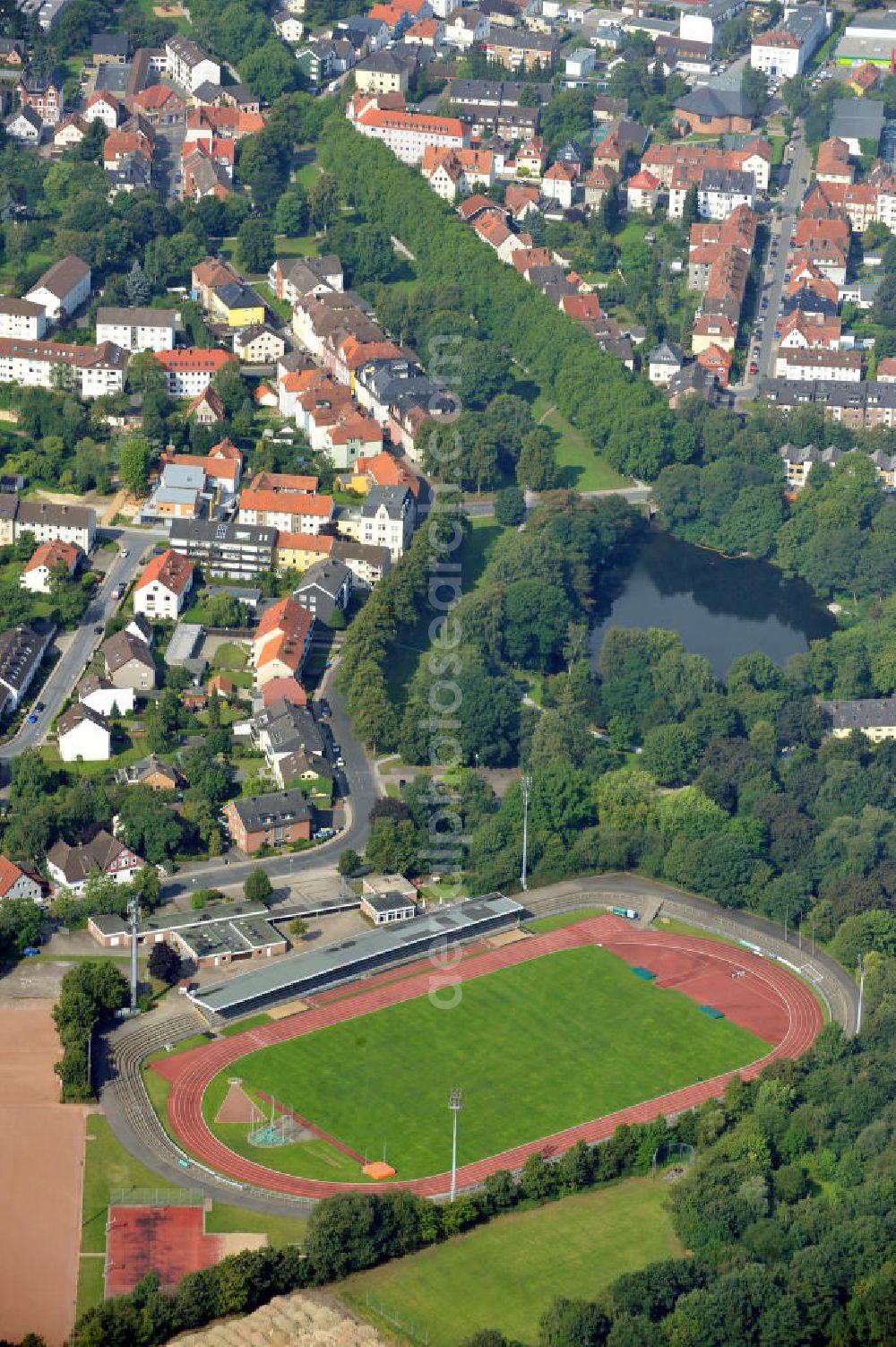 Aerial image Bielefeld - Das Stadion Rußheide ist ein Multifunktionsstadion mit Leichtathletikanlage in Bielefeld in Niedersachsen. Es ist die Heimspielstätte des Fußballvereins VfB Fichte Bielefeld und der American Football-Mannschaft Bielefeld Bulldogs. The Stadium Rußheide in Lower Saxony.