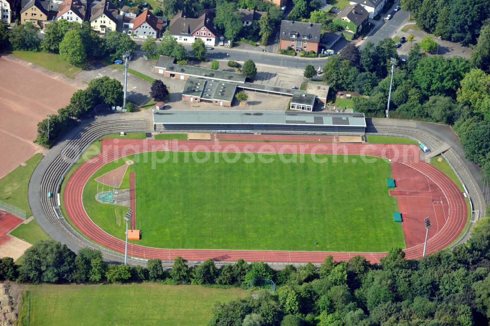 Bielefeld from above - Das Stadion Rußheide ist ein Multifunktionsstadion mit Leichtathletikanlage in Bielefeld in Niedersachsen. Es ist die Heimspielstätte des Fußballvereins VfB Fichte Bielefeld und der American Football-Mannschaft Bielefeld Bulldogs. The Stadium Rußheide in Lower Saxony.