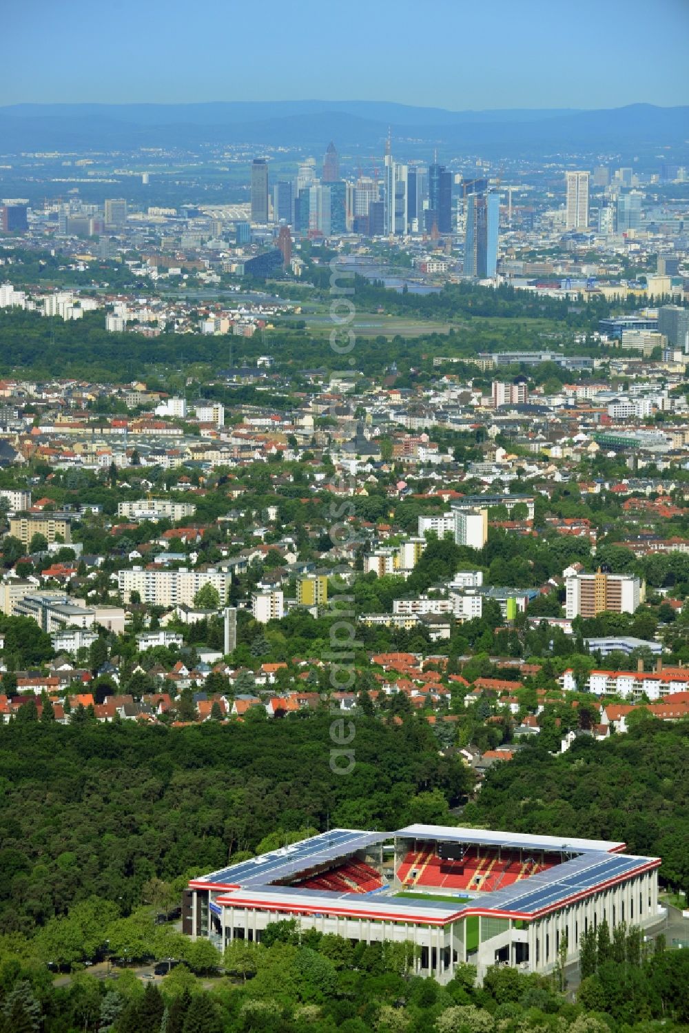 Offenbach from the bird's eye view: View of the Sparda-Bank-Hessen stadium in Offenbach in Hesse. The soccer stadium, in which the soccer club Kickers Offenbach plays its home games, was rebuilt after the demolition of the stadium Bieberer Berg at the same location with a higher capacity of 20,500 seats. Under the leadership of the newly formed stadium company Bieberer Berg (SBB), the stadium was built in February 2011 and celebrated its opening in July 2012