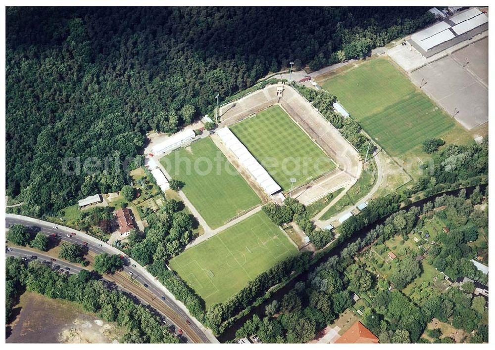 Aerial photograph Berlin - Köpenick - Stadion an der Wuhlheide - Sitz des 1. FC UNION in Berlin - Köpenick.