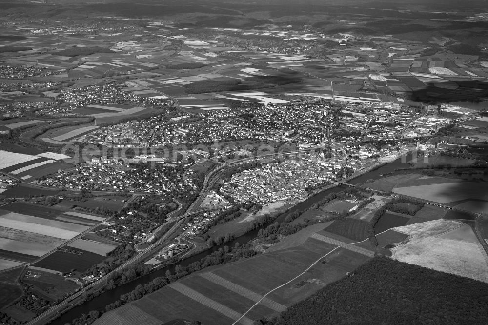 Haßfurt from the bird's eye view: Village - View of the district Hassberge belonging municipality in Hassfurt in the state Bavaria