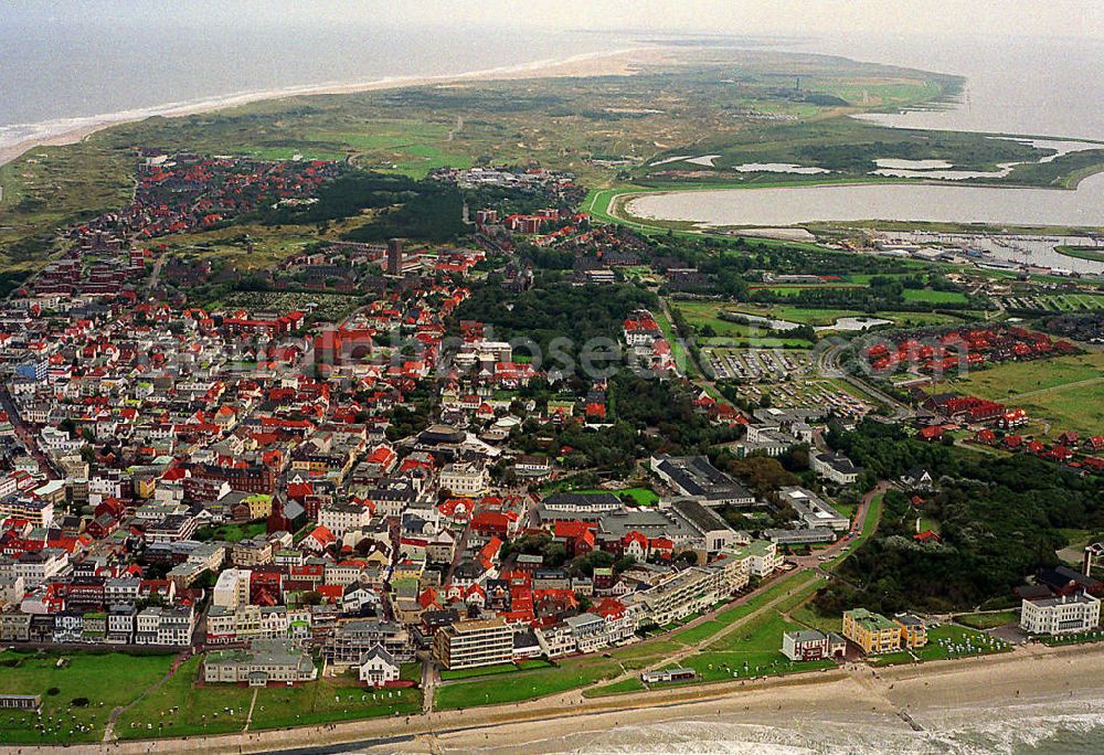 Norderney from the bird's eye view: Blick auf die Stadt Norderney auf der gleichnamigen ostfriesischen Nordseeinsel. View onto the city Norderney on the same-neamed Island in the North sea.