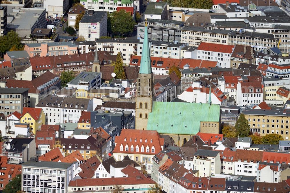 Bielefeld from above - Cityscape of the old city of Bielefeld in the state North Rhine-Westphalia. In the shot is the Altstädter Nicolaikirchen. The Altstädter Nicolaikirche ist the eldest church in the orinigal township of Bielefeld