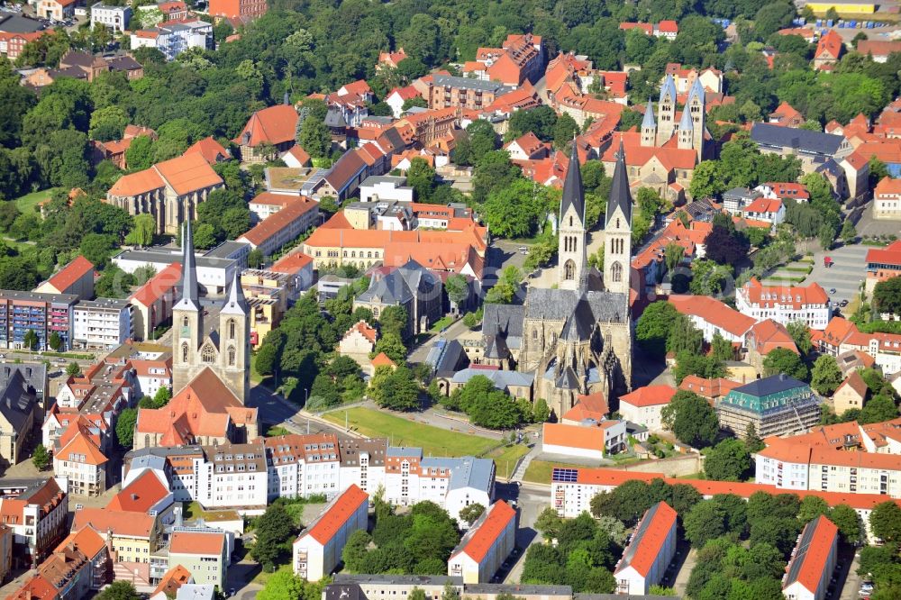 Halberstadt from above - Cityscape onto the old city of Halberstadt in the state Saxony-Anhalt. Catch sight of the Halberstadt Cathedral, the Church of Our Lady of Halberstadt and the Martini Church