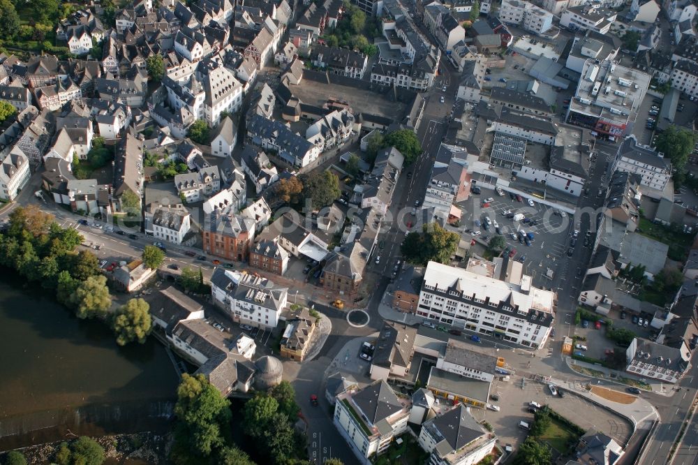 Aerial image Limburg an der Lahn - View of the historic town centre of Limburg on the river Lahn in the state of Hesse. The old Lahn bridge connects the two parts of Limburg