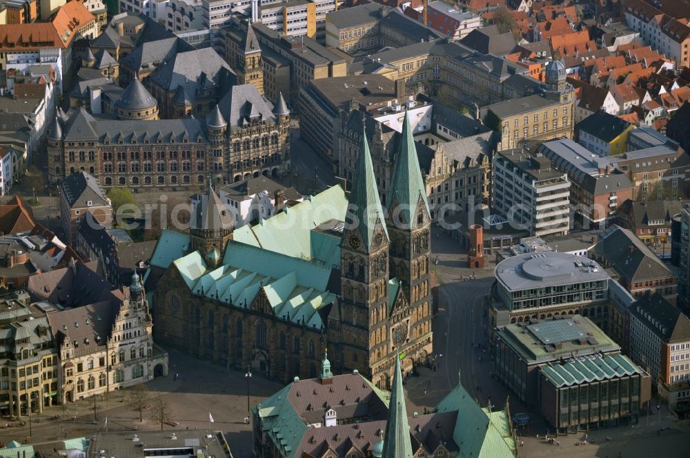 Bremen from above - City view from the Old Town area of ??the city of Bremen