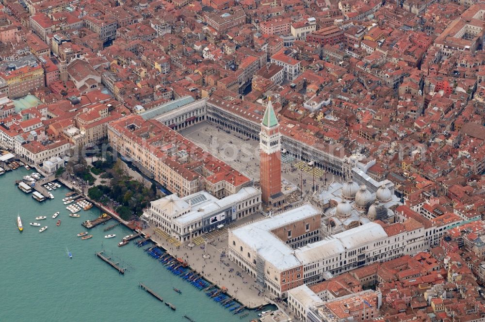 Venedig from the bird's eye view: City view from the old town center on Mark's Square in Venice Italy