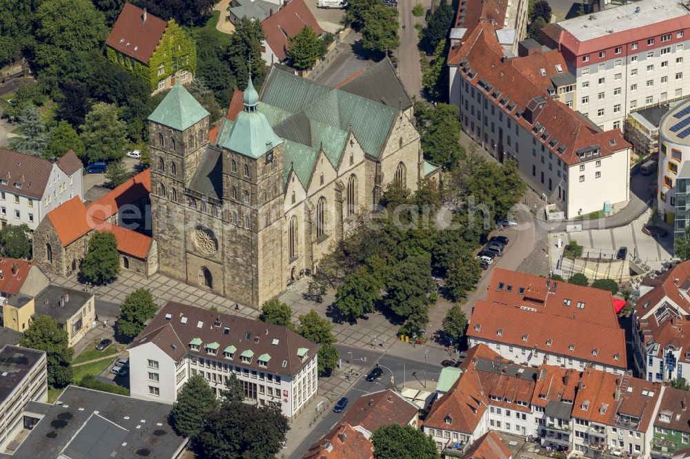 Aerial image Osnabrück - City view from the old town center with the St. Peter's Cathedral on Cathedral Square Osnabrück in Lower Saxony