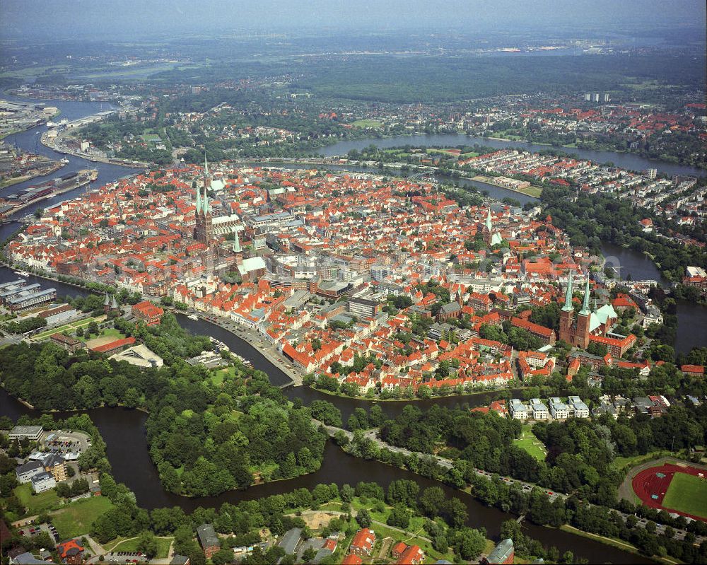 Lübeck from the bird's eye view: Stadtansicht vom Altstadtzentrum in Lübeck. Townscape from the historic center and the old town in Lübeck.