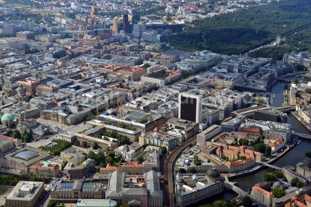 Berlin from the bird's eye view: City view of Berlin