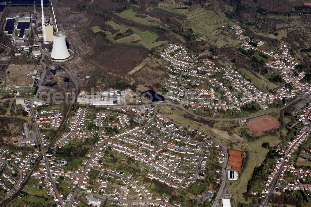 Bexbach from the bird's eye view: Blick auf die Stadt Bexbach im Saarland mit dem Kraftwerk Bexbach im Hintergrund. View to the city of Bexbach in the Saarland with the power station of Bexbach in the background.