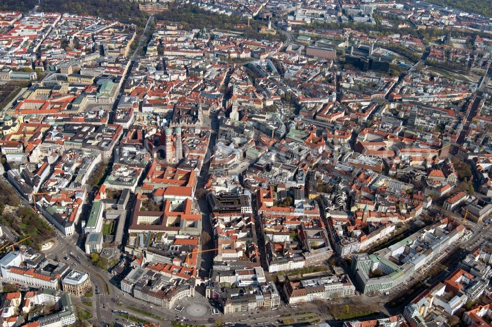 München from the bird's eye view: Downtown area with a view of the old town in the urban area in the district Altstadt in Munich in the state Bavaria, Germany