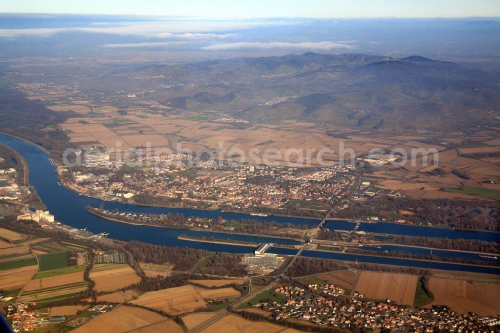 Aerial image Breisach am Rhein - City view of the city area of Breisach am Rhein in the state Baden-Wuerttemberg