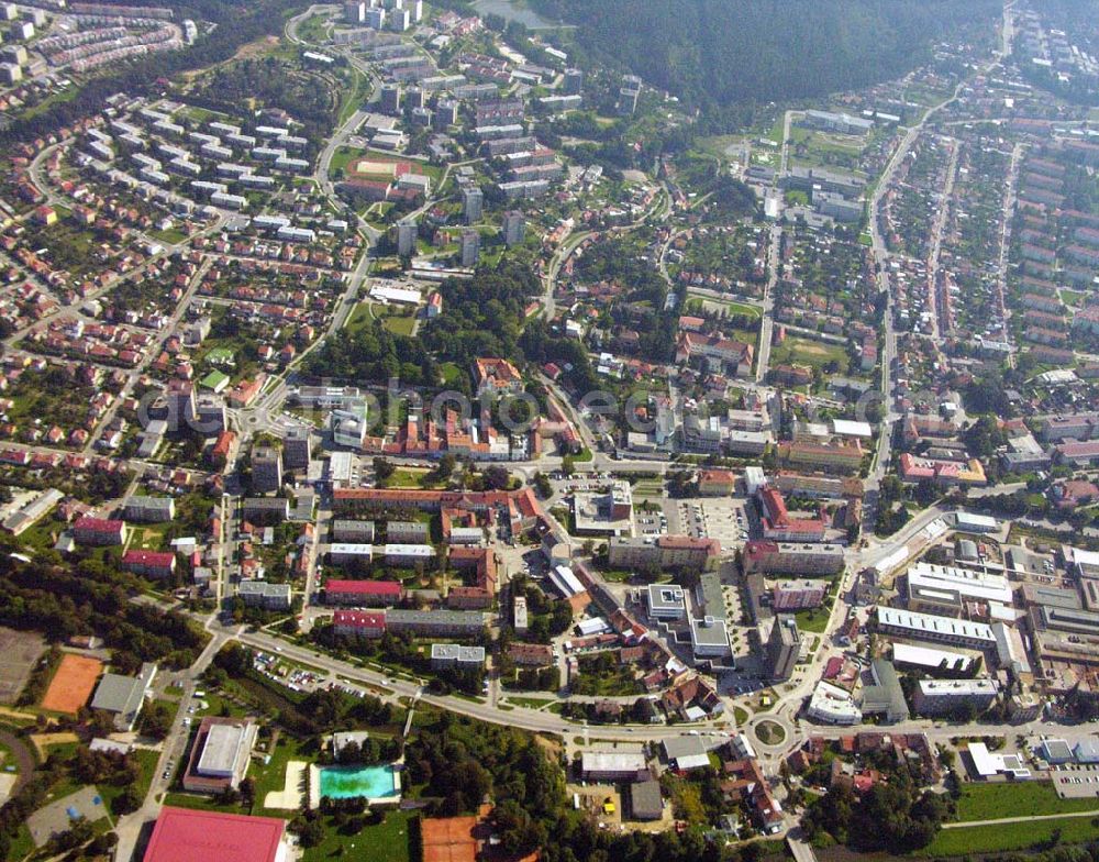 Aerial photograph Brno / Brünn - Blick auf die Stadt Brno (Brünn), die zweitgrößte Stadt der Tschechei. Geographisch gesehen ist Brünn ein Teil der Donauregion und ist historisch mit der Stadt Wien verbunden, die von hier nur 110 km entfernt ist. Brno (Brünn) befindet sich im Kraj (etwa Verwaltungseinheit/Region) Südmährische Region .