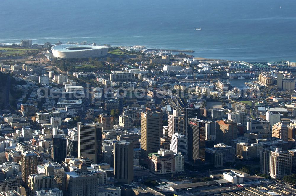 Aerial image Kapstadt / Cap Town - Stadtansicht von Kapstadt in der Provinz Western Cape von Südafrika, ein Austragungsort der Fußball- Weltmeisterschaft 2010. Cityscape of the Cap Town in South Africa a venue of the 2010 FIFA World Cup.