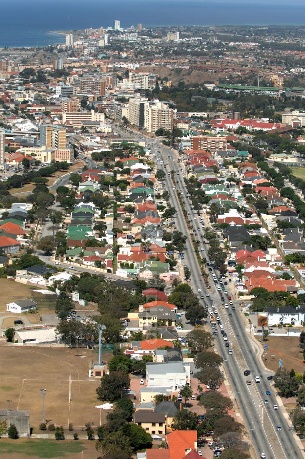 Port Elizabeth from the bird's eye view: Stadtansicht von Port Elizabeth in der Provinz Eastern Cape von Südafrika, einem Austragungsort der Fußball- Weltmeisterschaft 2010. Cityscape of Port Elizabeth in South Africa, a venue of the 2010 FIFA World Cup.