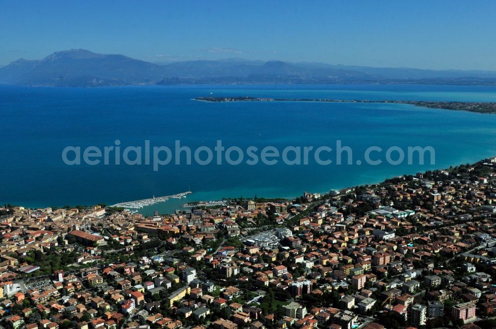 Aerial photograph Desenzano del Garda - City view of Desenzano del Garda in the province Brescia in Italy