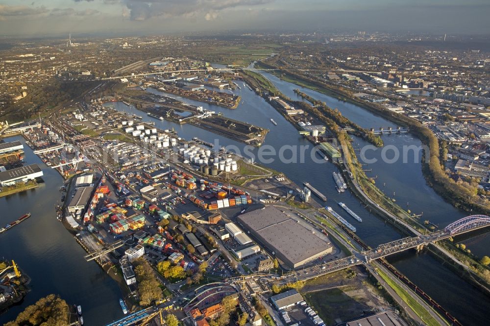 Duisburg from above - Cityscape of the Duisburg harbor along the course of the river Ruhr with a view of construction works at the Vinckekanal bridge and container terminals at Vinckekanal and Hafenkanal in the state North Rhine-Westphalia