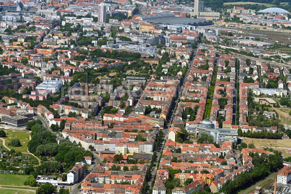 Aerial photograph Leipzig - City view along Eisenbahnstrasse in the district of Volkmarsdorf in Leipzig in the state Saxony, Germany