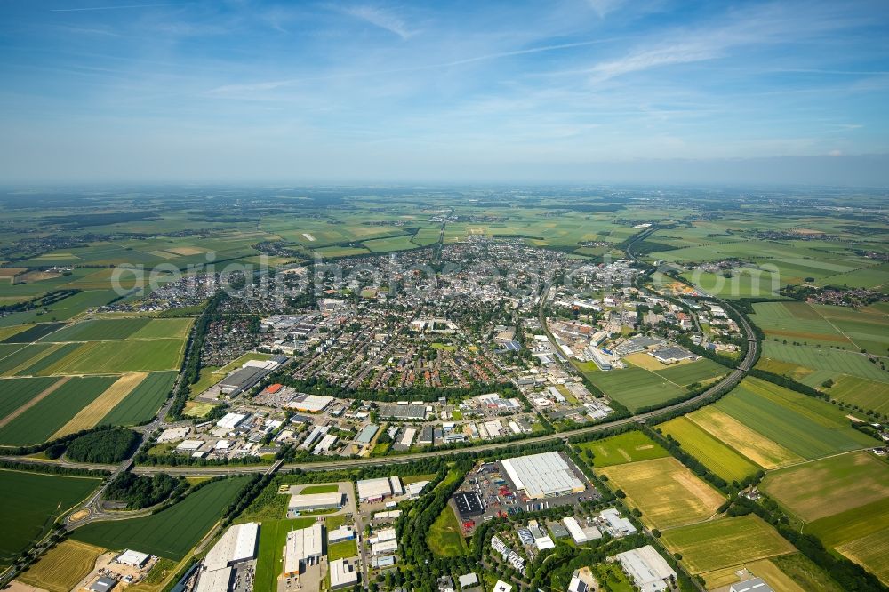 Erkelenz from above - Cityscape of Erkelenz in North Rhine-Westphalia