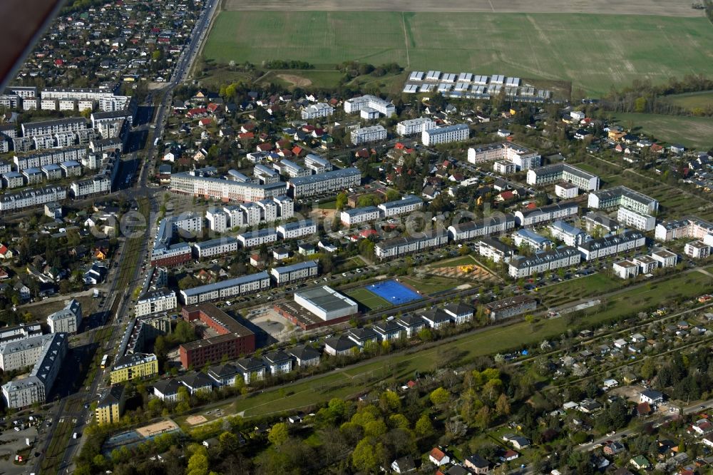 Aerial photograph Berlin - District area in French Buchholz along the Rosenthaler Weg in the urban area in Berlin, Germany