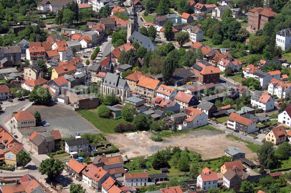 Friedrichroda from the bird's eye view: Blick auf einen Teil der Kleinstadt Friedrichroda, eine von fünf staatlich anerkannten Luftkurorten in Thüringen. View of the small town Friedrichroda in Thuringia.