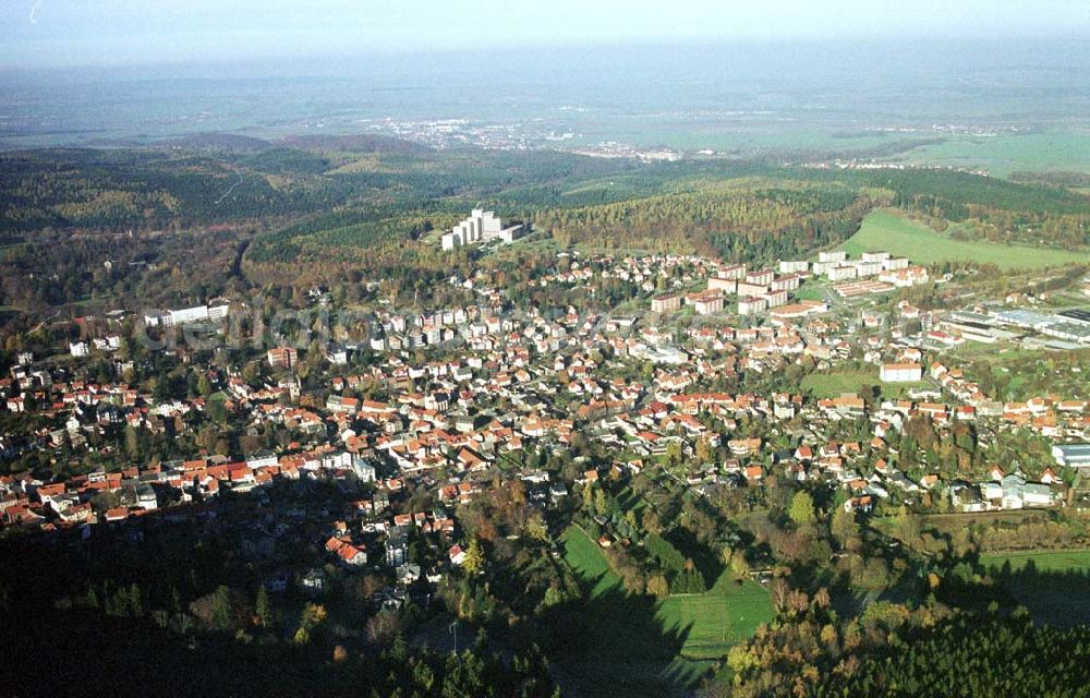 Friedrichroda / Thür. from the bird's eye view: Stadtansicht von Friedrichroda in Thüringen aus südlicher Richtung.