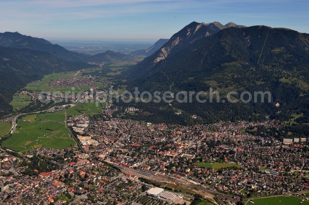 Aerial photograph Garmisch-Partenkirchen - City view of Garmisch-Partenkirchen in Bavaria