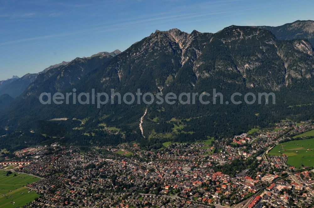 Aerial photograph Garmisch-Partenkirchen - City view of Garmisch-Partenkirchen in Bavaria