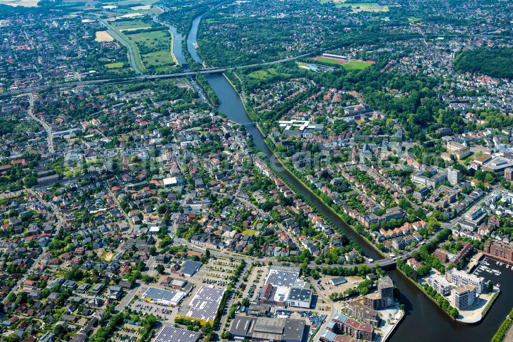 Aerial image Oldenburg - City view of the Court District from the city center area in Oldenburg in the state Lower Saxony, Germany