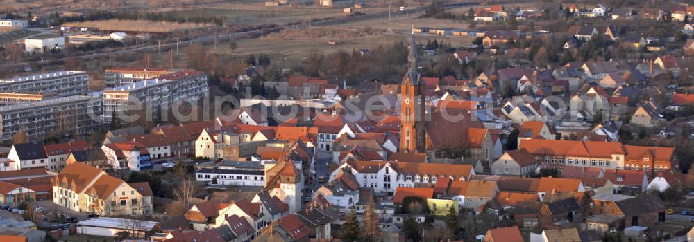 Aerial image Gräfenhainichen - Blick auf das Stadtzentrum von Gräfenhainichen mit der Stadtkirche Sankt Marien. View of the city center of Graefenhainichen with the St. Mary's Church.