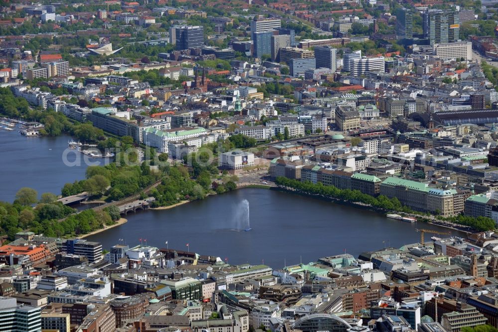 Aerial image Hamburg - City view of the Inner Alster Lake in Hamburg and the Alster in Hamburg