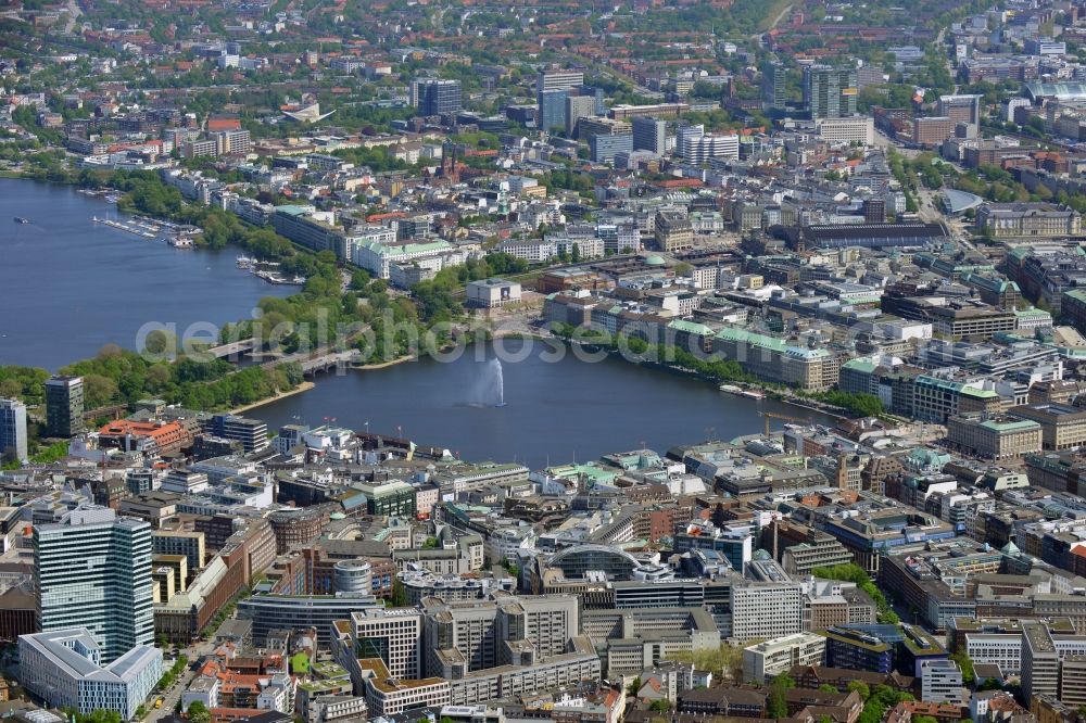 Aerial photograph Hamburg - City view of the Inner Alster Lake in Hamburg and the Alster in Hamburg