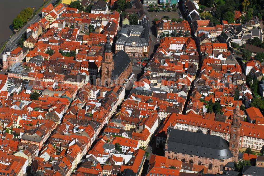 Heidelberg from the bird's eye view: Stadtansicht mit Blick auf zwei Kirchen Heidelbergs. Heidelberg ist eine Großstadt am Neckar im Südwesten Deutschlands. Mit über 140.000 Einwohnern ist Heidelberg die fünftgrößte Stadt Baden-Württembergs. Sie ist kreisfreie Stadt und zugleich Sitz des umliegenden Rhein-Neckar-Kreises. Die Heiliggeistkirche (oben) ist die bekannteste Kirche von Heidelberg. Sie steht am Marktplatz mitten im alten Zentrum von Heidelberg, nur unweit vom Heidelberger Schloss entfernt und beherrscht mit ih???????????????????????????????????????????????????????????????????????????????????????????????????????????????????????????????????????????????????????????????????????????????????????????????????????????????????????????????????????????????????????????????????????????????????????????????????????????????????????????????????????????????????????????????????????????????????????????????????????????????????????????????????????????????????????????????????????????????????????????????????????????????????????????????