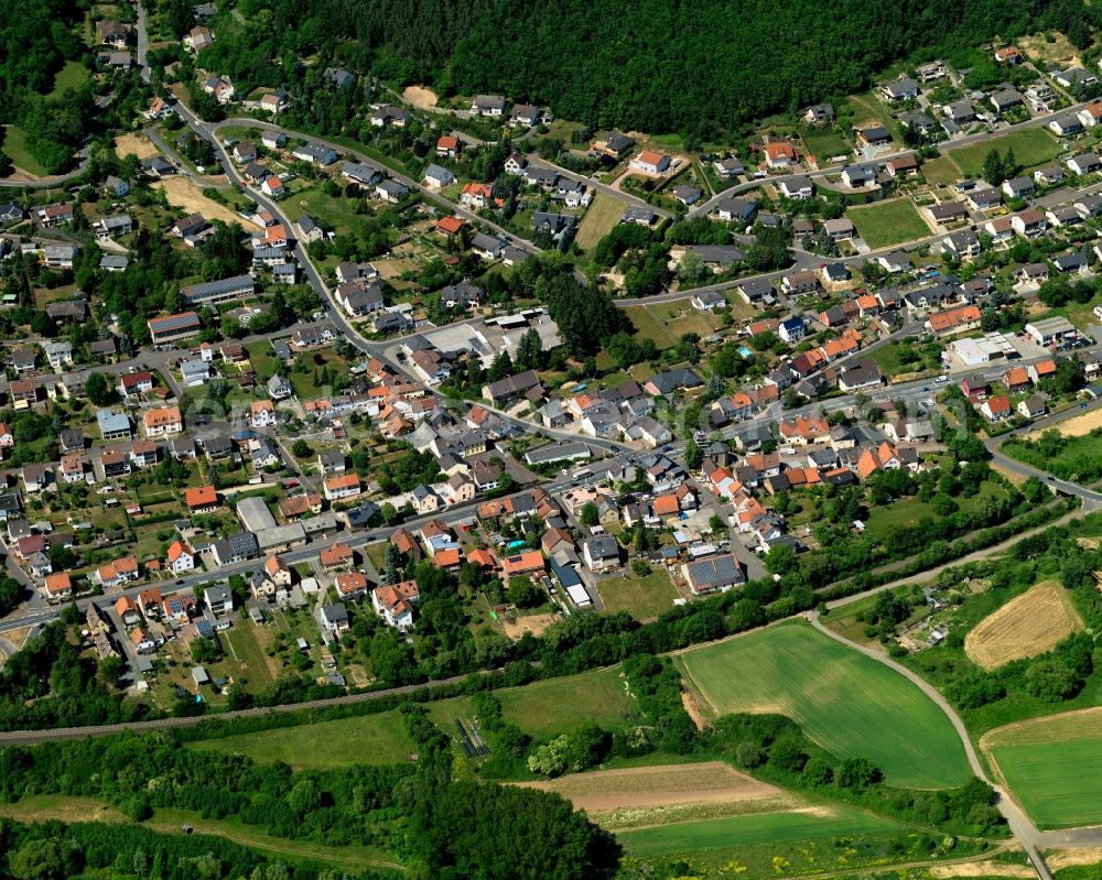 Aerial photograph Hochstetten-Dhaun - Cityscape of High-Stetten Dhaun on the B41 in the state of Rhineland-Palatinate