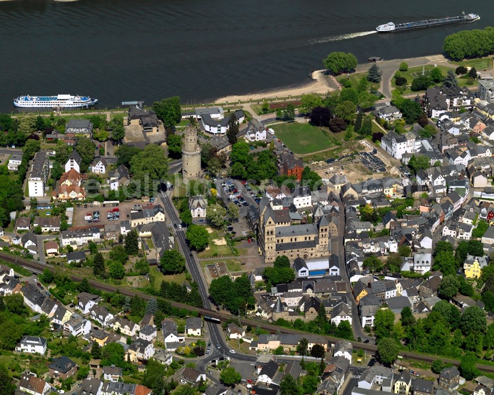 Andernach from the bird's eye view: View of the town centre of Andernach in the state of Rhineland-Palatinate. The town is located in the county district of Mayen-Koblenz on the left riverbank of the river Rhine. The town is characterised by industry, consists of five boroughs and districts and belongs to the oldest towns in Germany