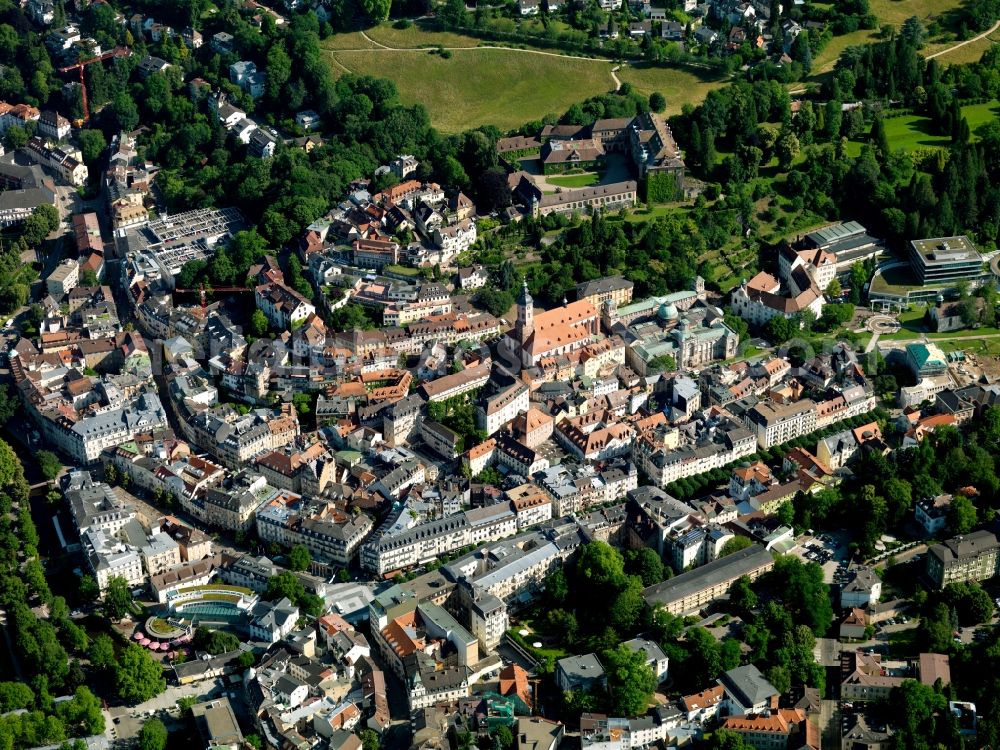 Aerial photograph Baden-Baden - Cityscape of downtown Baden-Baden in Baden-Württemberg