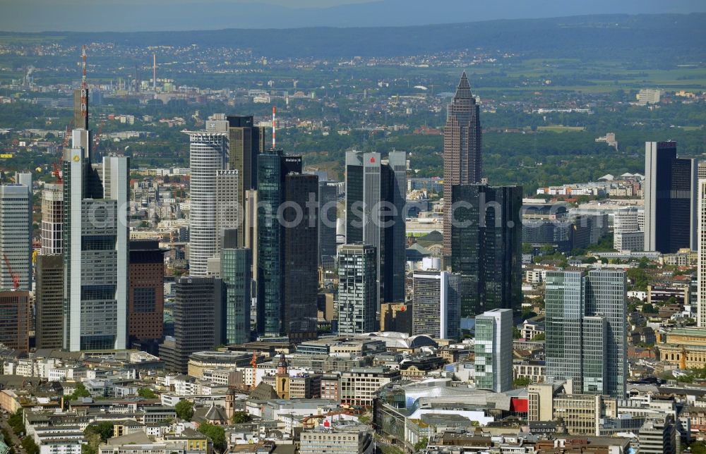 Frankfurt am Main from the bird's eye view: Cityscape with the city - skyscraper - Skyline on banking and insurance district in Frankfurt am Main in Hesse