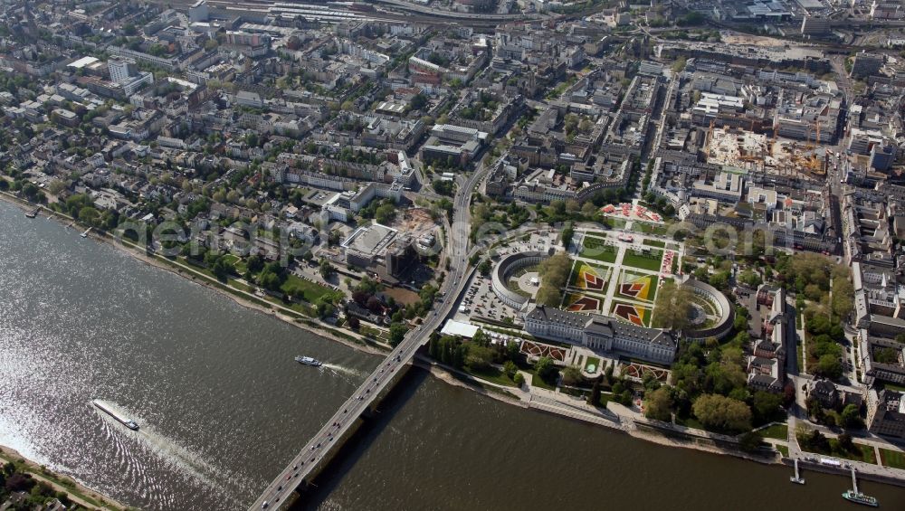 Aerial photograph Koblenz OT Pfaffendorf - City view from the downtown center in the southern suburb on the banks of the Rhine in Koblenz in Rhineland-Palatinate