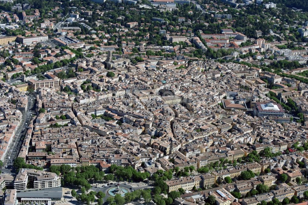 Aerial photograph Aix-en-Provence - City view of the city area of in Aix-en-Provence in Provence-Alpes-Cote d'Azur, France