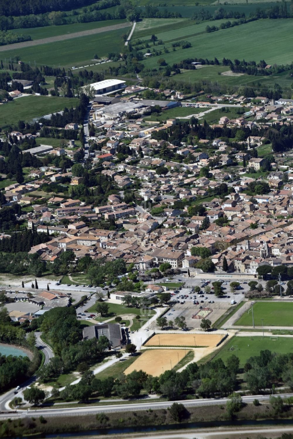 Aerial photograph Aramon - City view of the city area of in Aramon in Languedoc-Roussillon Midi-Pyrenees, France