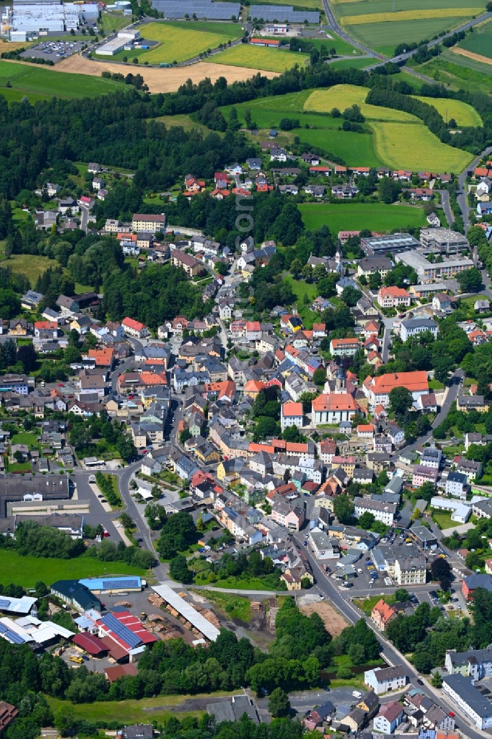 Aerial image Arzberg - City view on down town in Arzberg in the state Bavaria, Germany