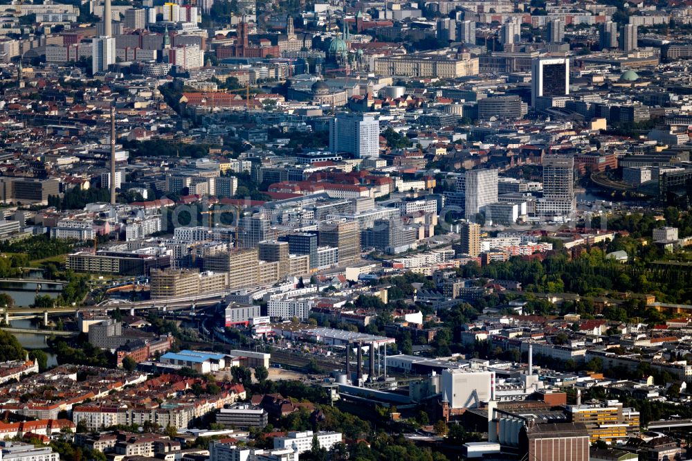 Aerial photograph Berlin - City view on down town with of Baustelle Quartier Heidestrasse in the district Moabit in Berlin, Germany