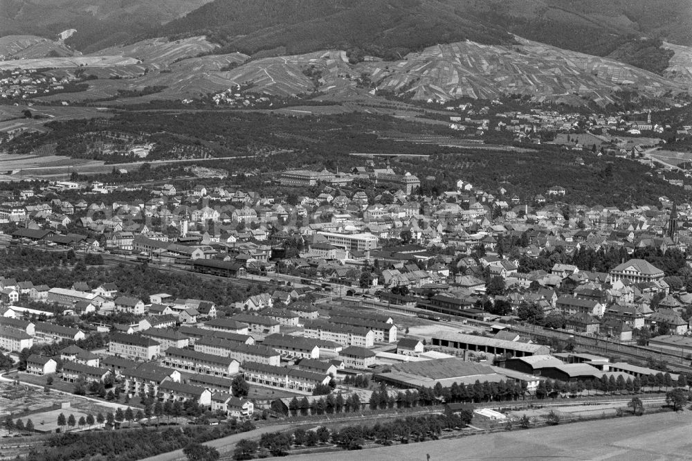 Aerial photograph Bühl - City view on down town in Buehl in the state Baden-Wuerttemberg, Germany