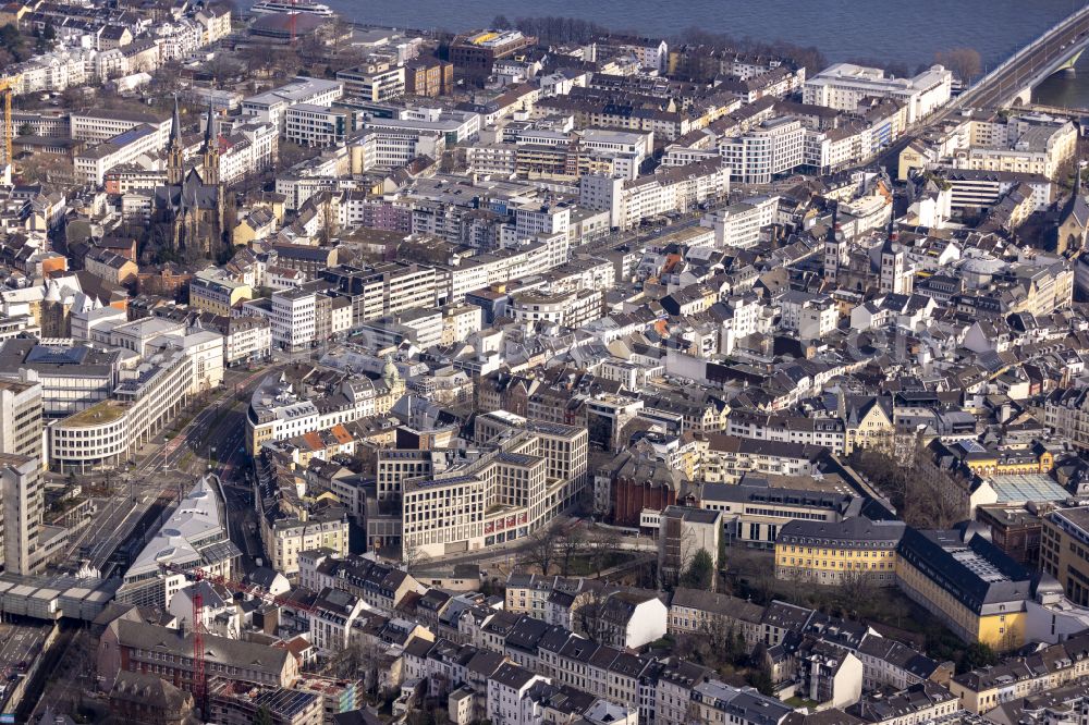 Zentrum from the bird's eye view: City view of the inner city area and street layout on the street Oxfordstrasse in Bonn in the federal state of North Rhine-Westphalia, Germany