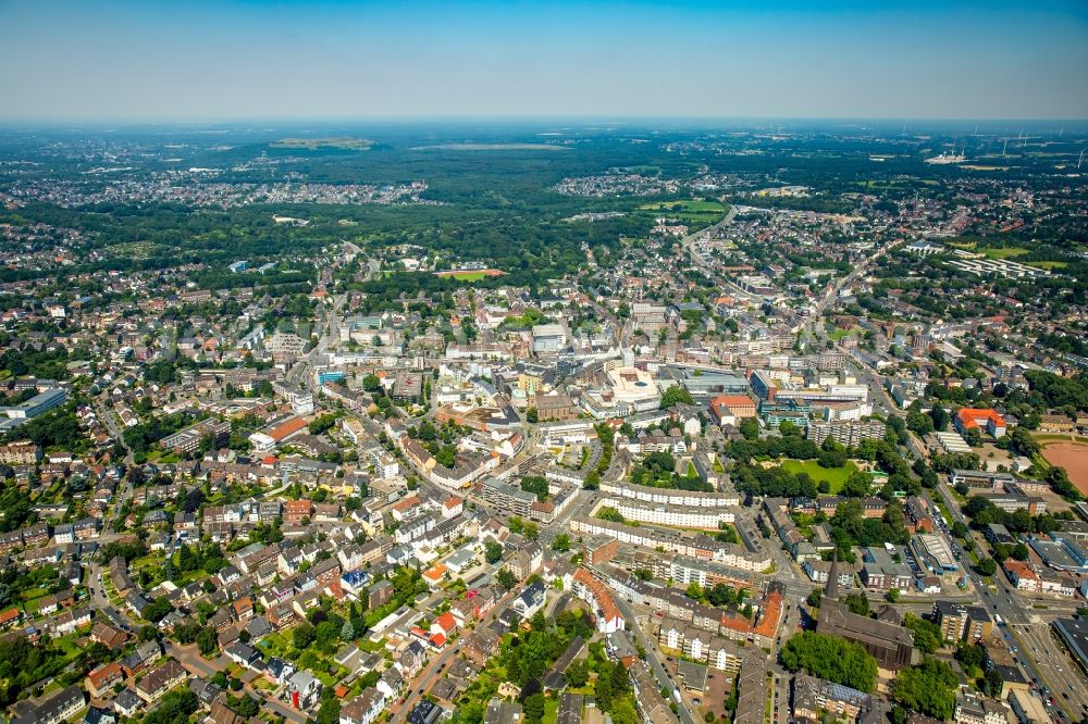 Bottrop from the bird's eye view: City view of the city area of in Bottrop in the state North Rhine-Westphalia