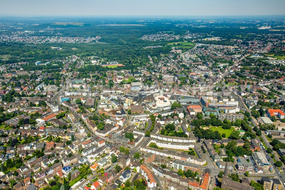 Aerial image Bottrop - City view of the city area of in Bottrop in the state North Rhine-Westphalia