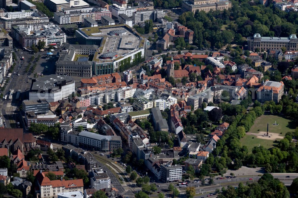 Braunschweig from the bird's eye view: City view on down town in the district Innenstadt in Brunswick in the state Lower Saxony, Germany