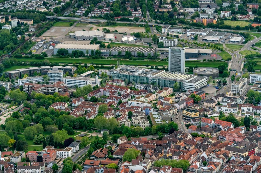 Aerial photograph Offenburg - City view on down town Mit Burda Medien and Messegelaende in Offenburg in the state Baden-Wurttemberg, Germany