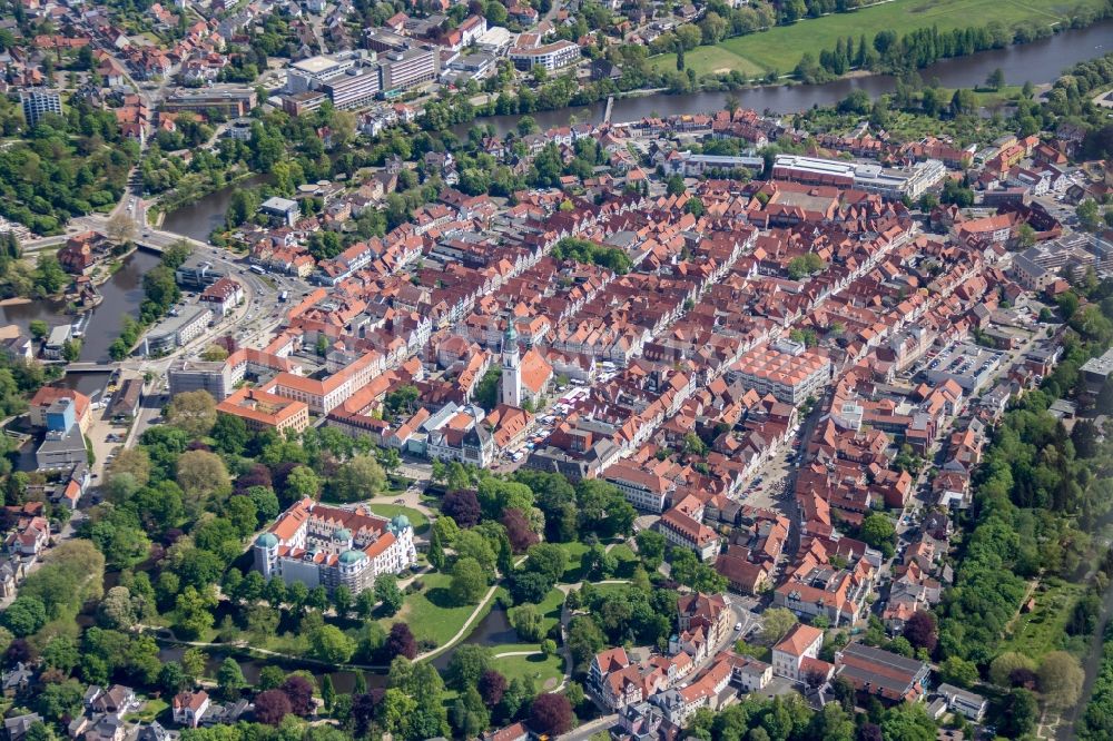 Aerial image Celle - City view from the center of in Celle in the state Lower Saxony ans Church St. Marien